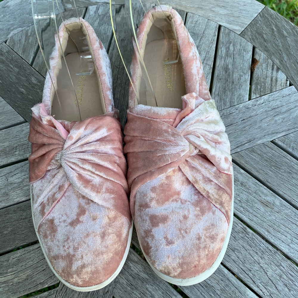 Wanted slip on sneakers pink size 8